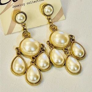 Pearls chandelier earrings, gold and pearls earrings, prom wedding jewelry